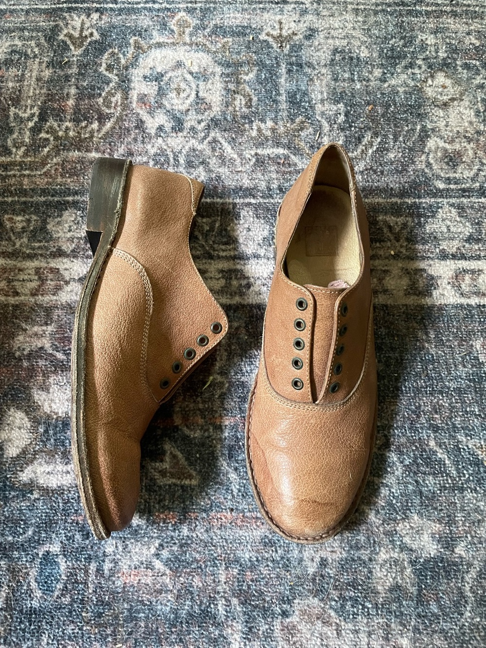 🍋Frye slip on shoes🍋